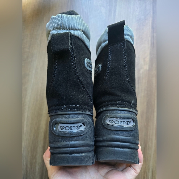 Sold - Picture 5 of 9